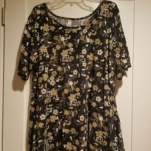 LuLaRoe Perfect T